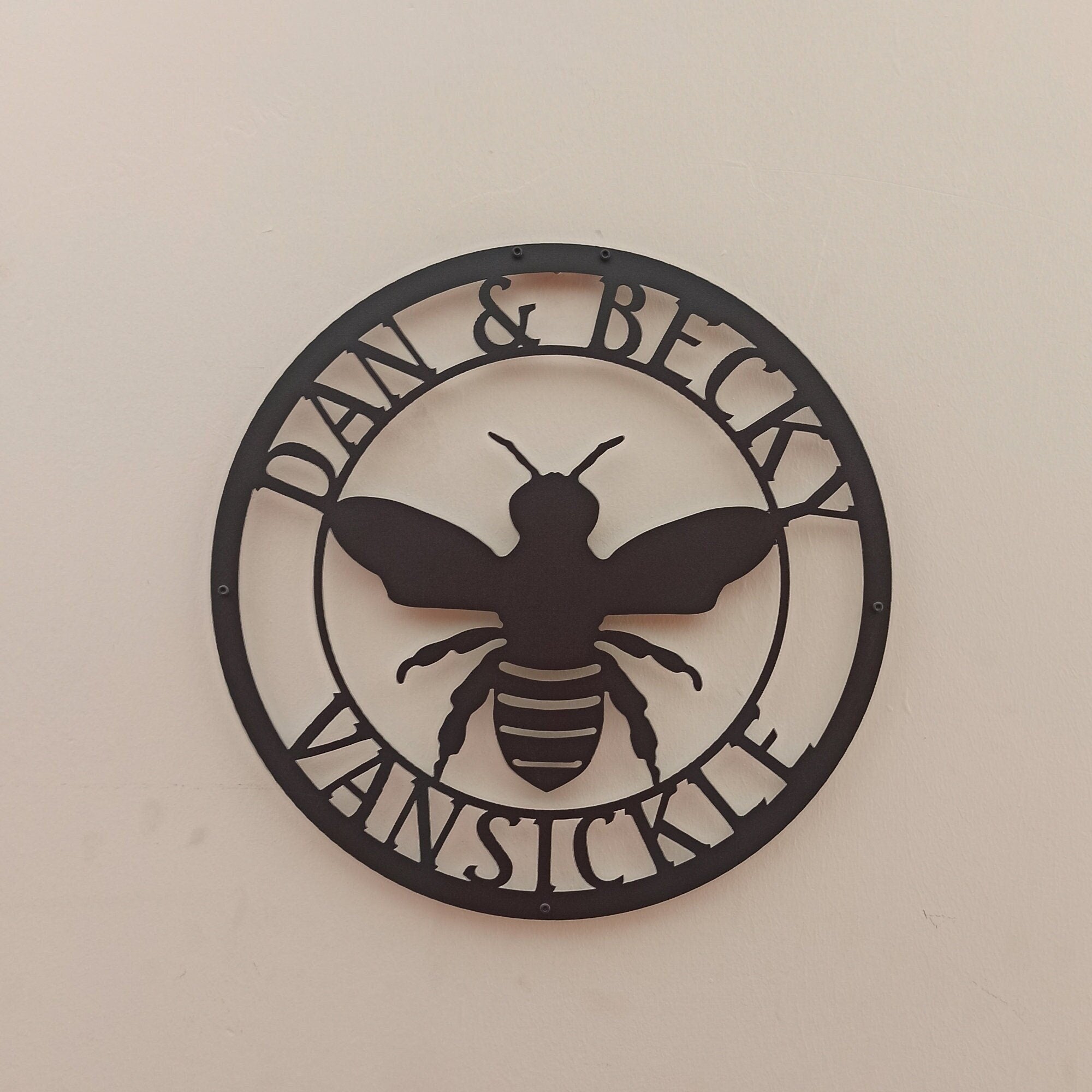 Personalized Honey Bee Sign, Farm Sign with established, Honey Bee Family Name, Custom Metal name, Best Anniversary Gift, Christmas Gift